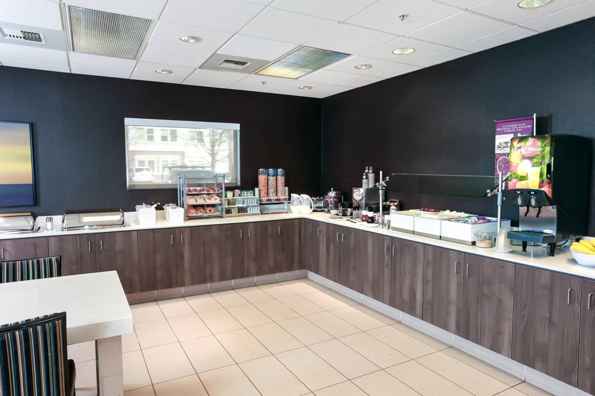 Residence Inn By Marriott Stockton Bagian luar foto